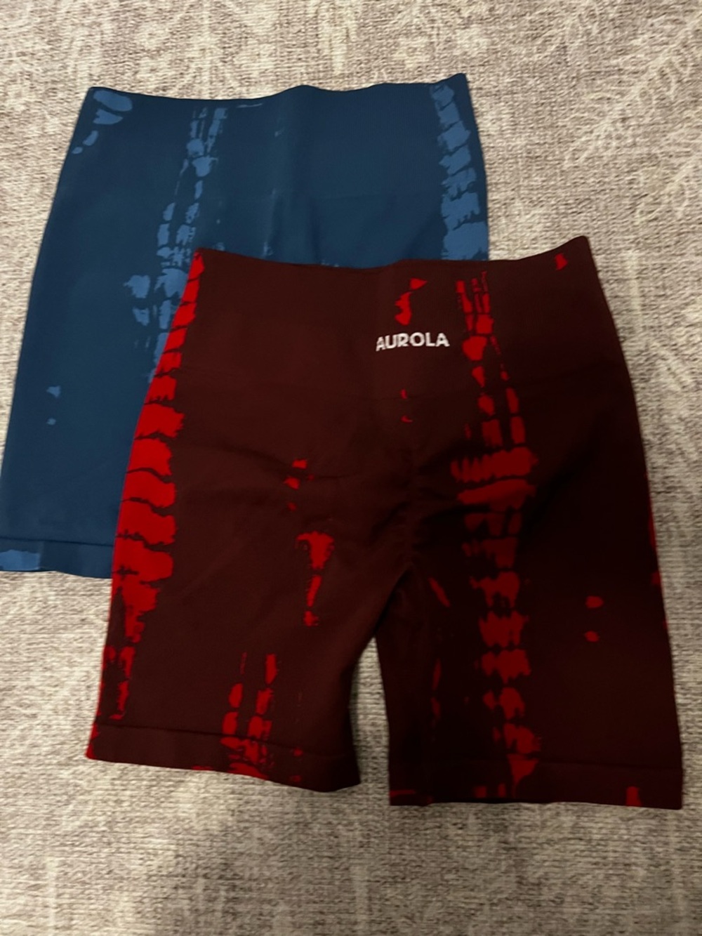 2 pair Aurola Serpent Scrunch 6.5 inseam